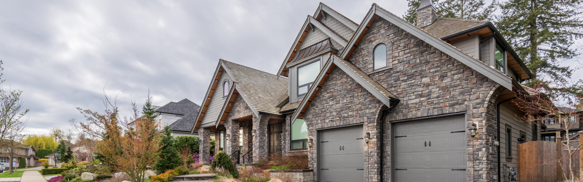 Houses in suburb in the north America.